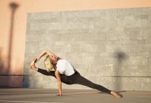 10 daily benefits of yoga