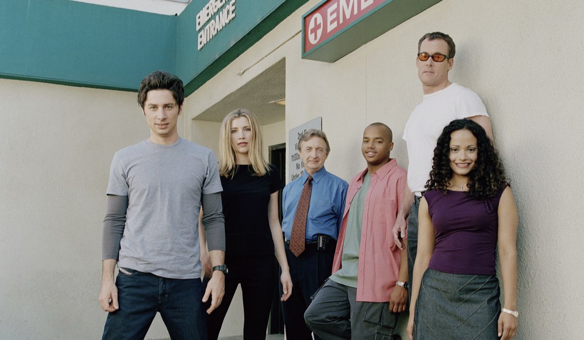 From left: Zach Braff, Sarah Chalke, Ken Jenkins, Donald Faison, John C. McGinley and Judy Reyes.  © Touchstone Television, all rights reserved.
