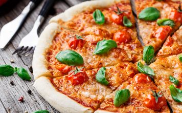 Tips for successfully baking pizza in the oven