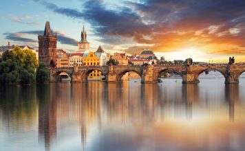 8 of the most famous bridges of the 5 continents