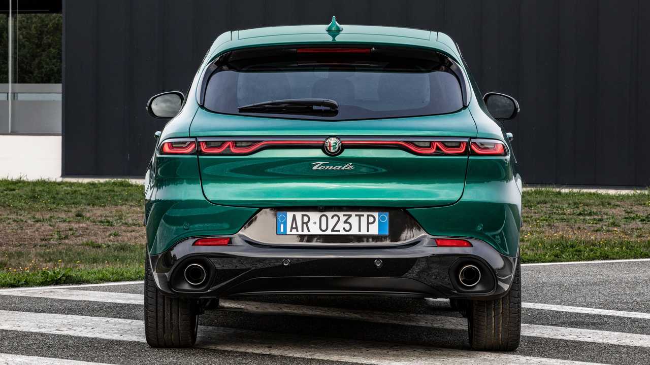 Alfa Romeo Tonale Plug-In-Hybrid (2022) tested
