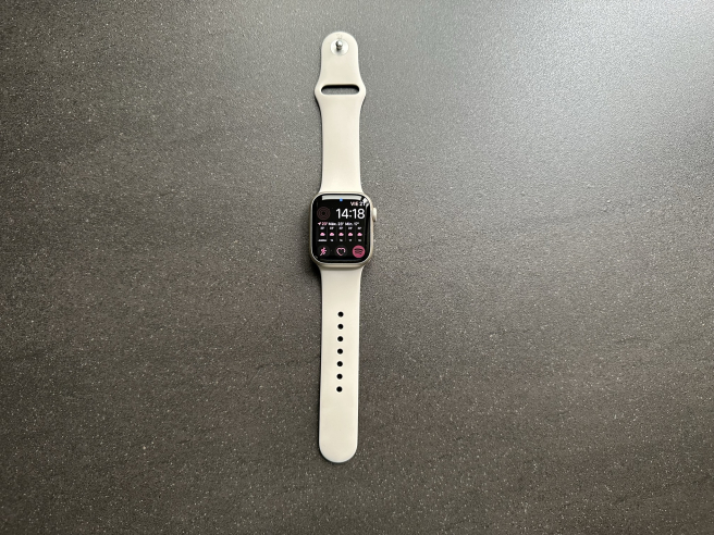 Apple Watch Series 8 cuesta 499 euros.