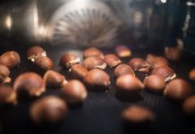How to prepare roasted chestnuts in the oven
