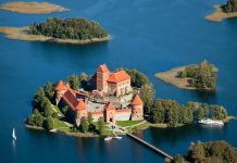 Trakai, the red castle built in the middle of a lake in Lithuania